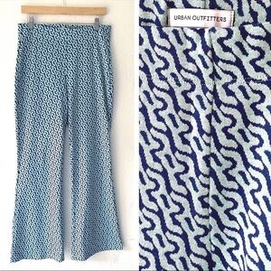 Urban Outfitters Women’s S Knit Flare Bell Bottom Stretch Pant Teal & Blue